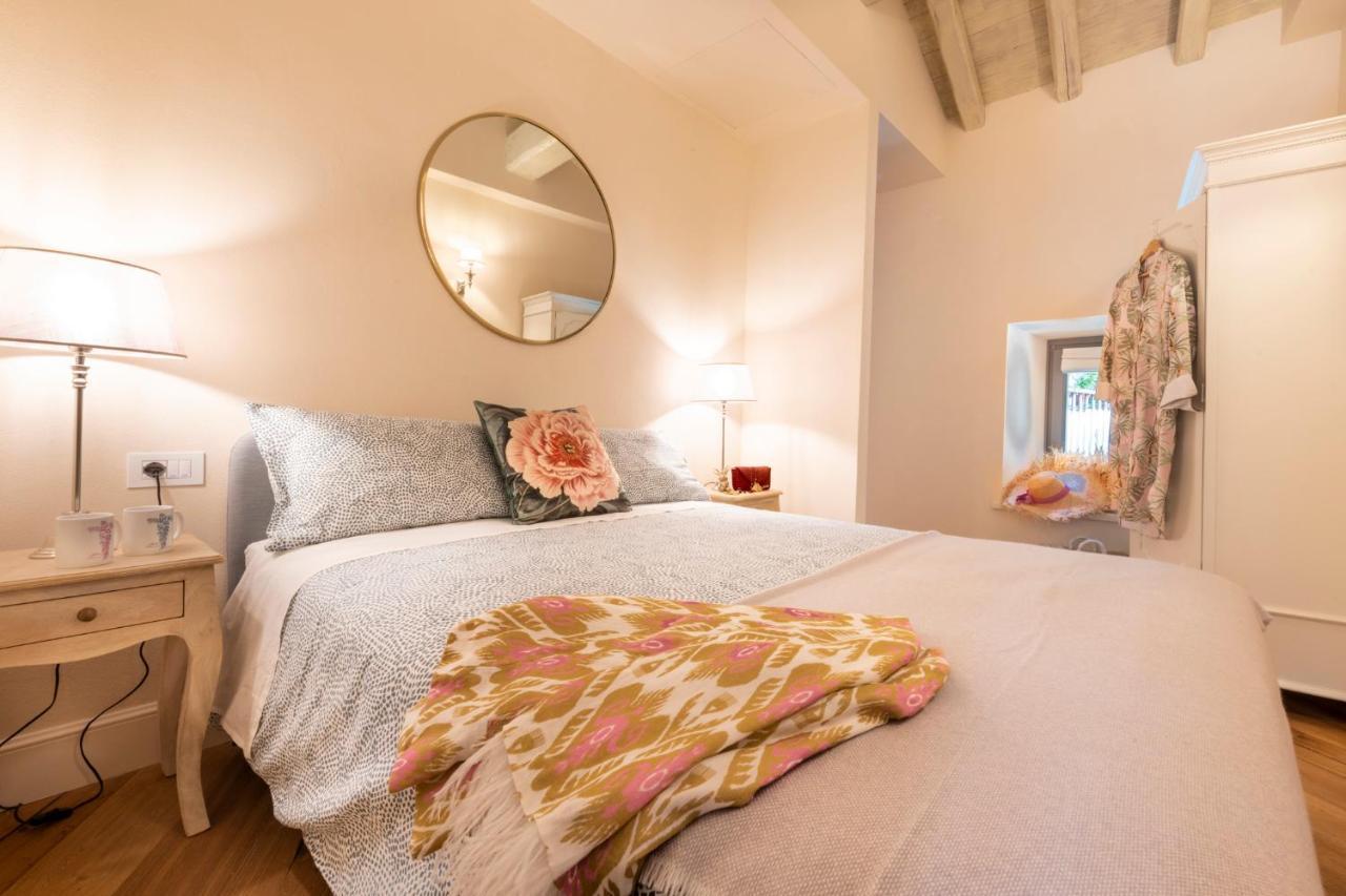 Isola Bella Apartments Via Vittorio Emanuele 斯特雷萨 外观 照片